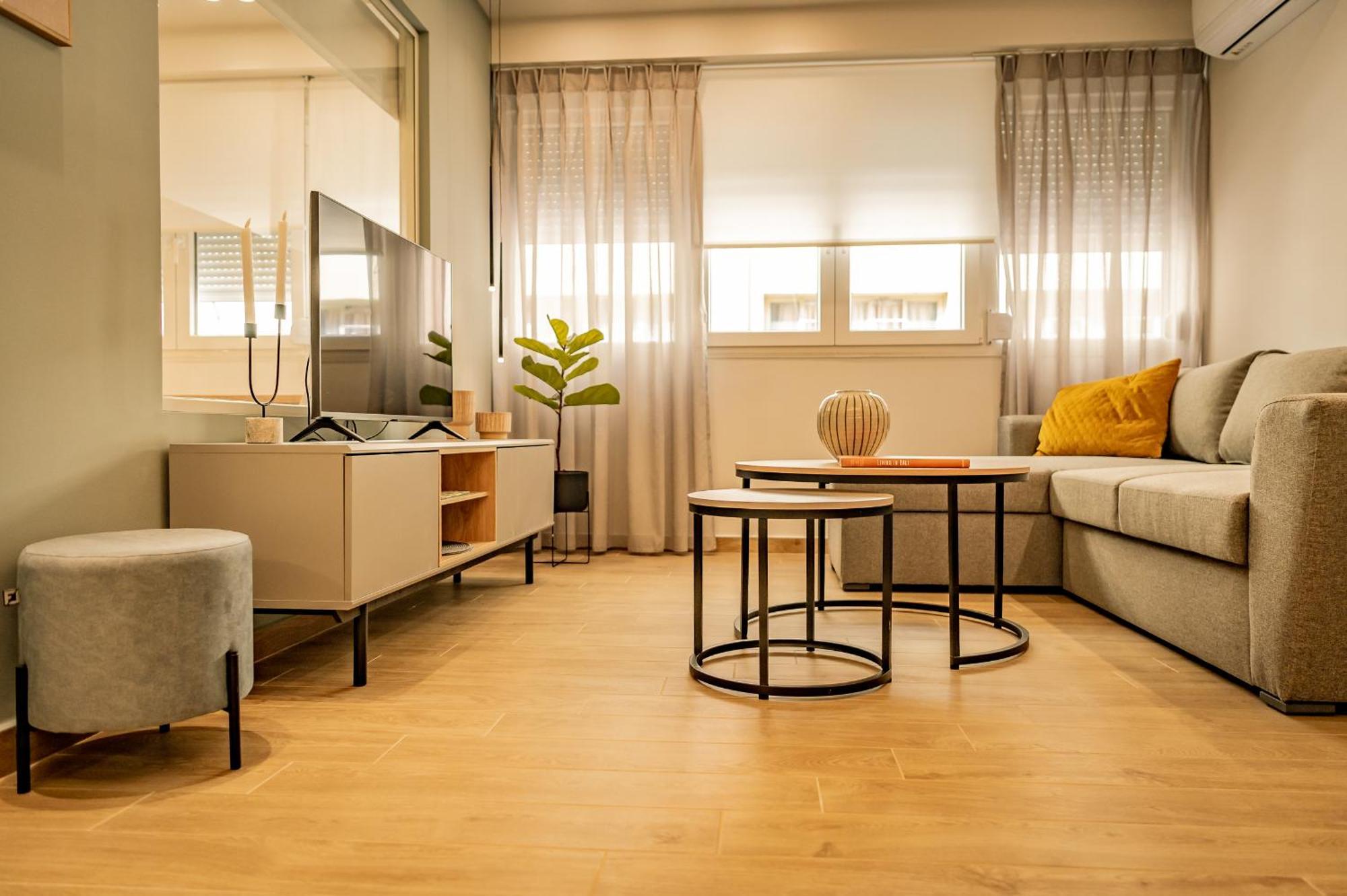 Urban Luxury Suites Солун Екстериор снимка