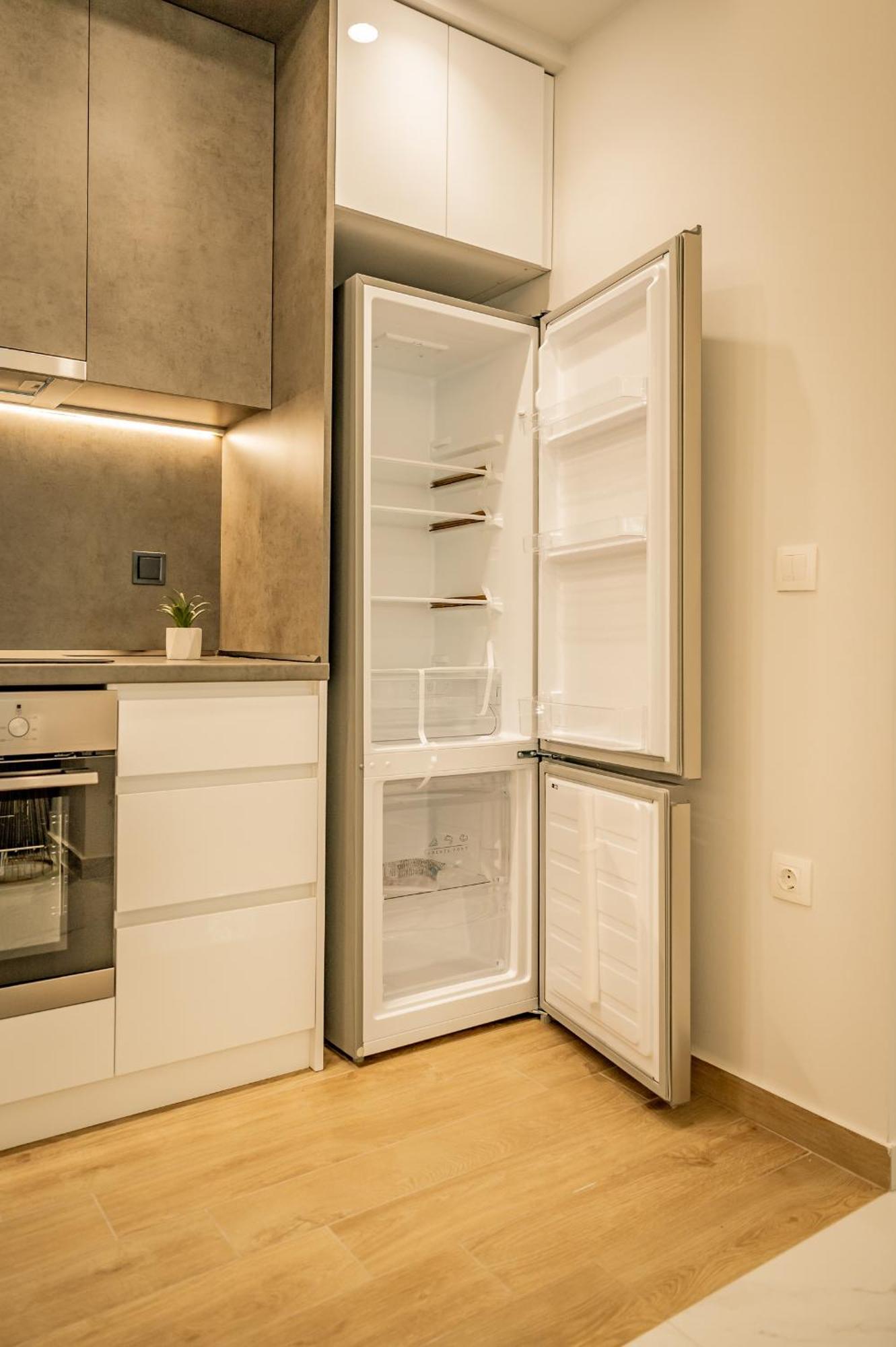 Urban Luxury Suites Солун Екстериор снимка